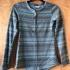 Cute winter themed Columbia shirt